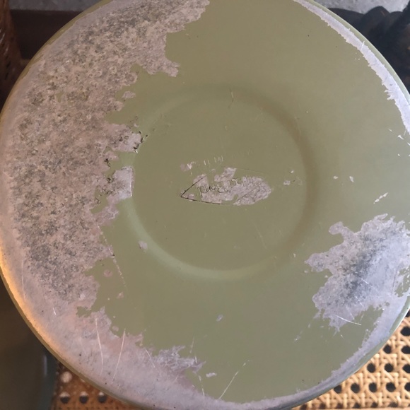 Avocado Green Aluminum Flour Canister by West Bend Circa 60s/70s - Picture 8 of 14